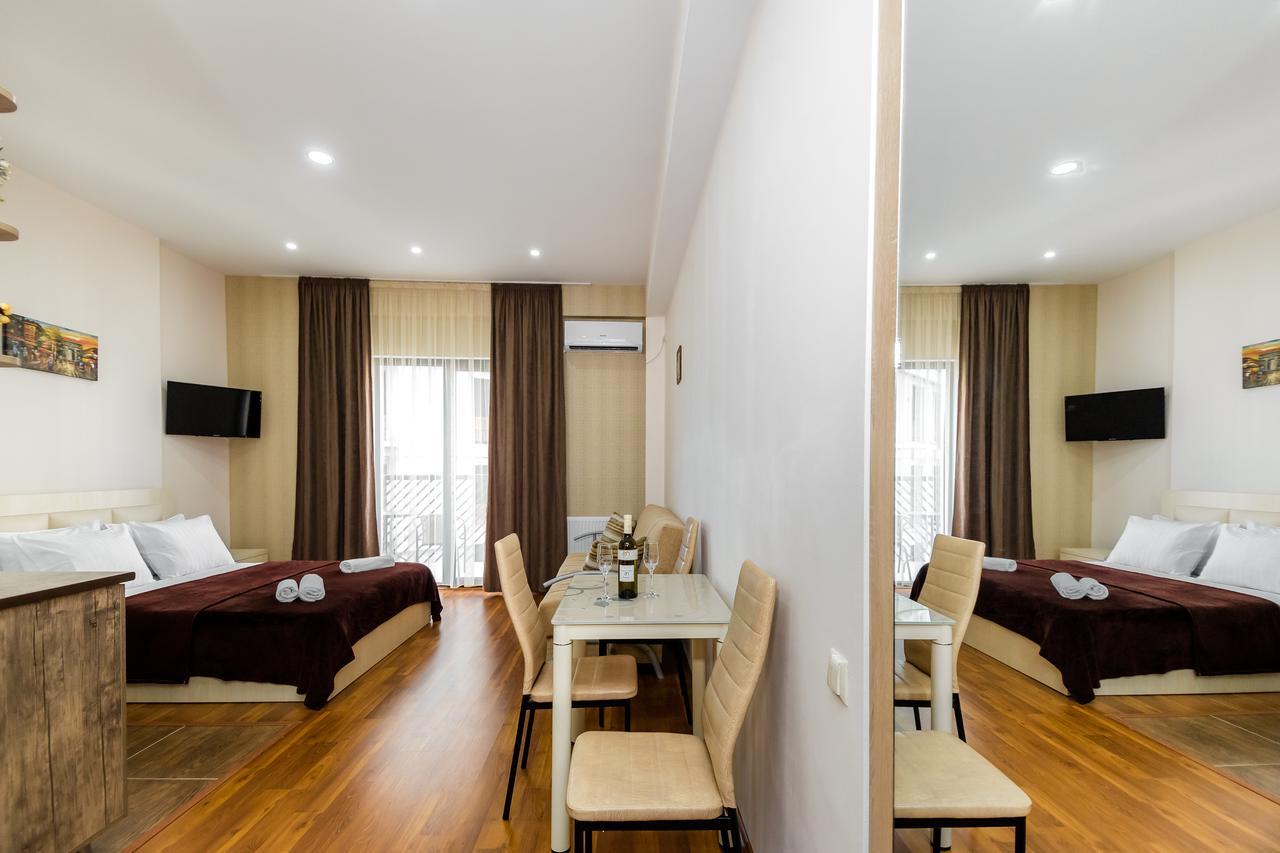 Tbilisi Love Apartment Ngoại thất bức ảnh